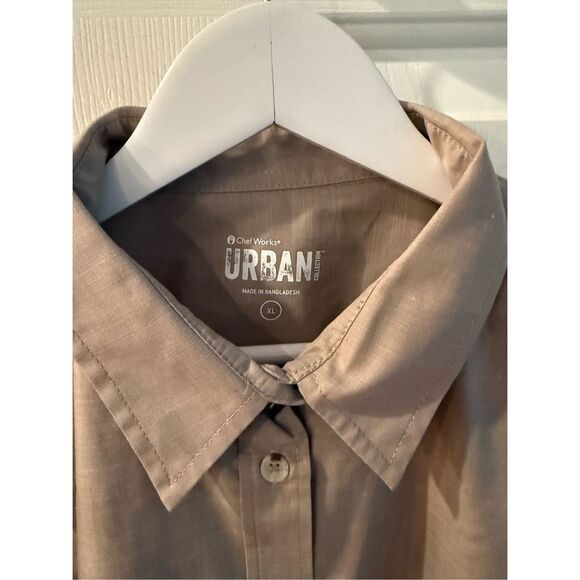 Chef Works Khaki Long Roll Tab Sleeve Shoulder Pocket Button Down Shirt sz XL NW - Picture 8 of 8
